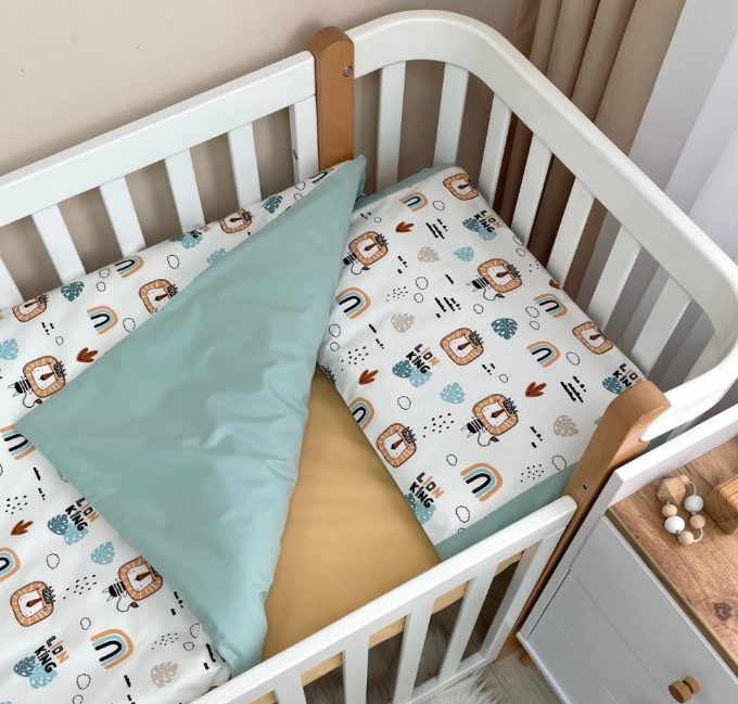 Set lenjerie de schimb pentru patut bebe 3 piese Lion (3)